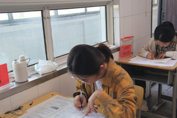 七初东校区一场别开生面的教学相长正式拉开序幕 (7) 七初东校区一场别开生面的教学相长正式拉开序幕 (7)